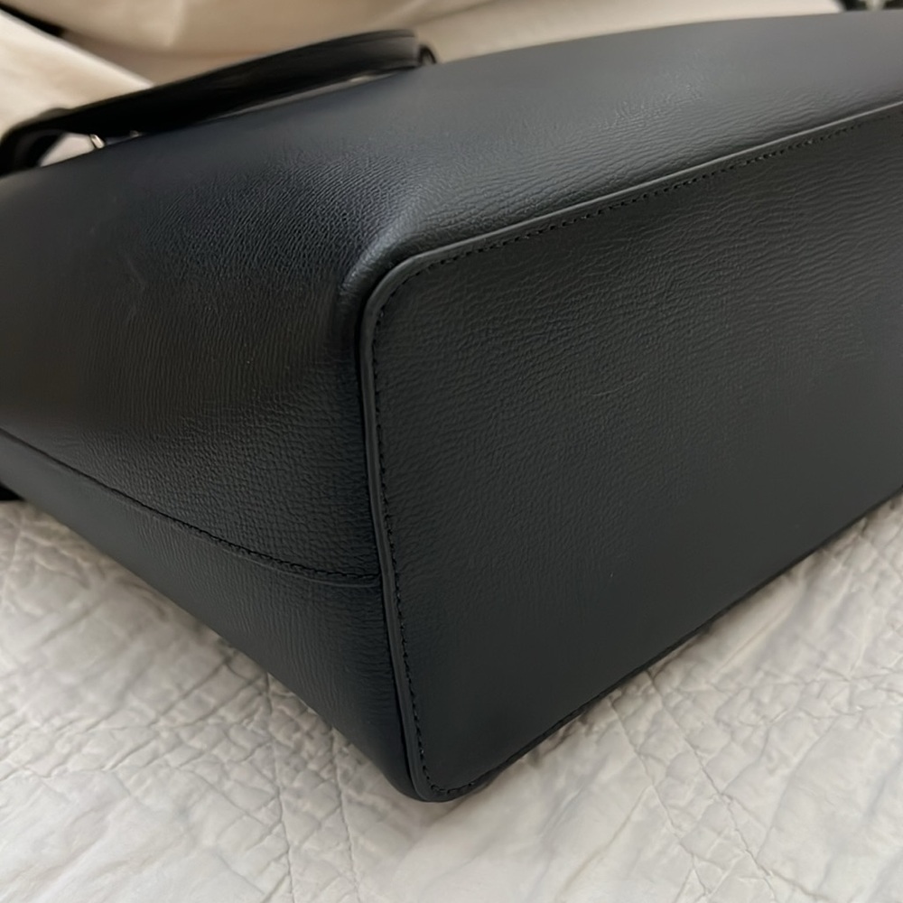 Kate Spade Perfect Tote - Picture 9 of 14
